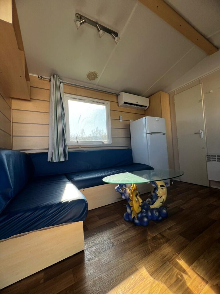 Interior equipado con Mobil Home Precios competitivos