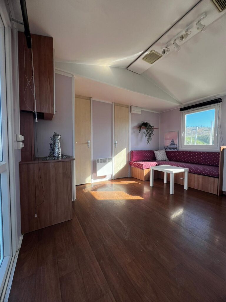 Interior impecable de una Mobil Home Segunda Mano revisada
